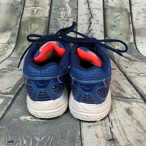 asics nimbus black friday